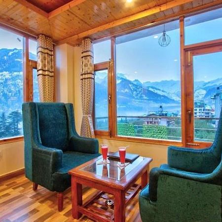 Hotel Mountain Face Manāli Exteriér fotografie