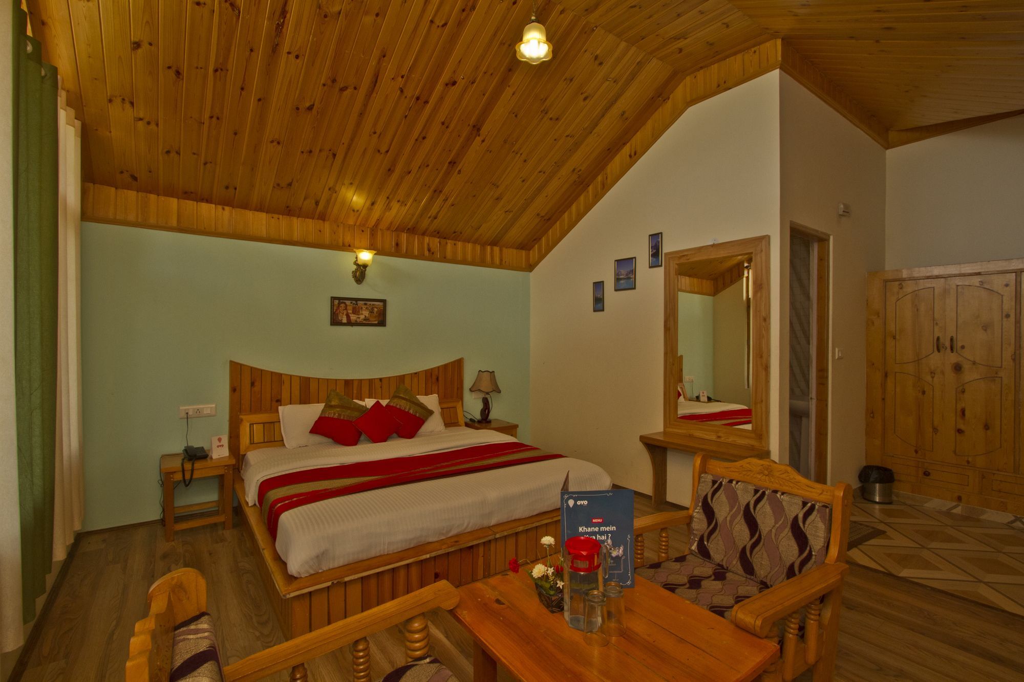 Hotel Mountain Face Manāli Exteriér fotografie